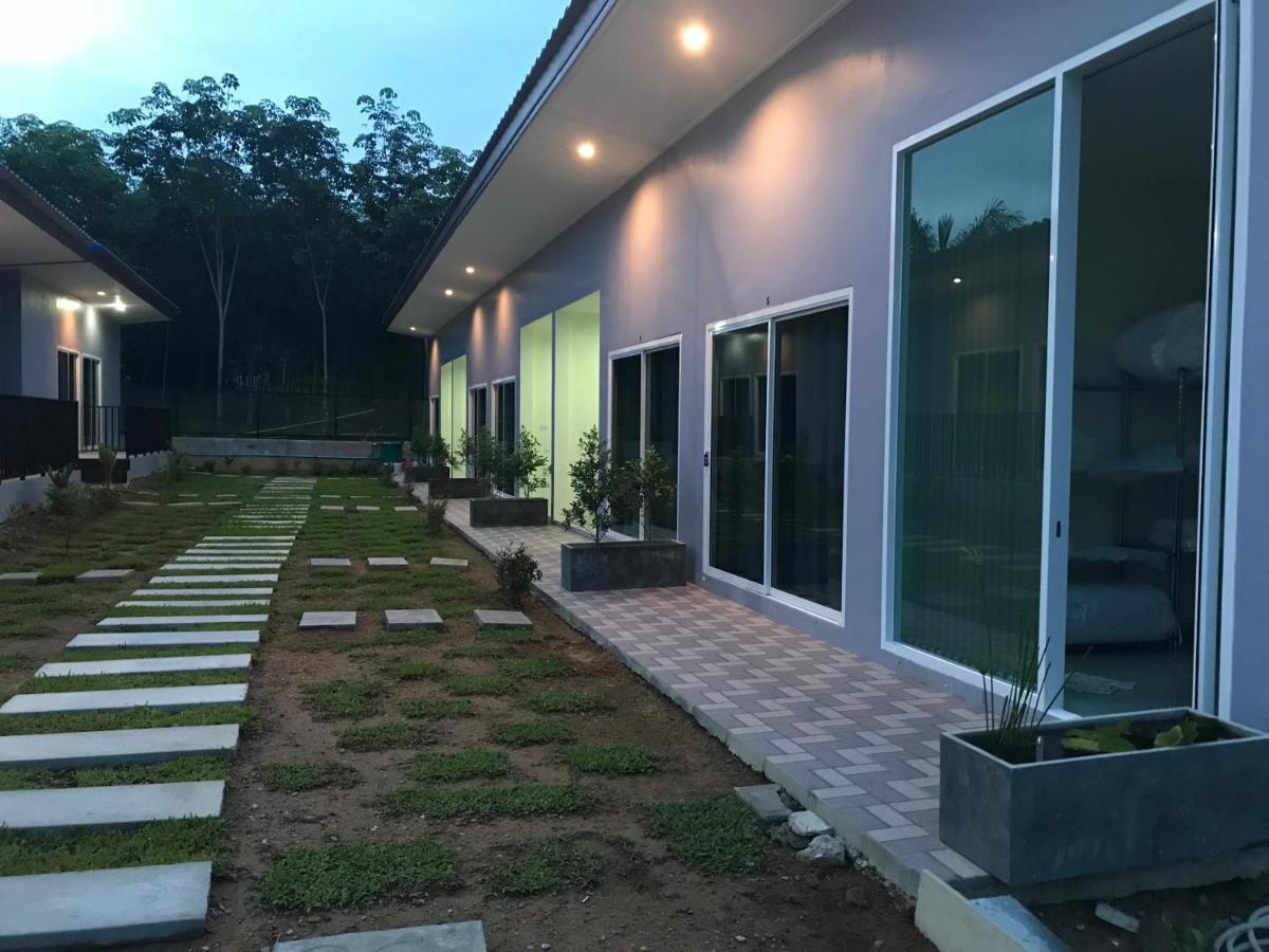 Tubtimtong Boutique Hotel Nai Yang Beach Exterior foto